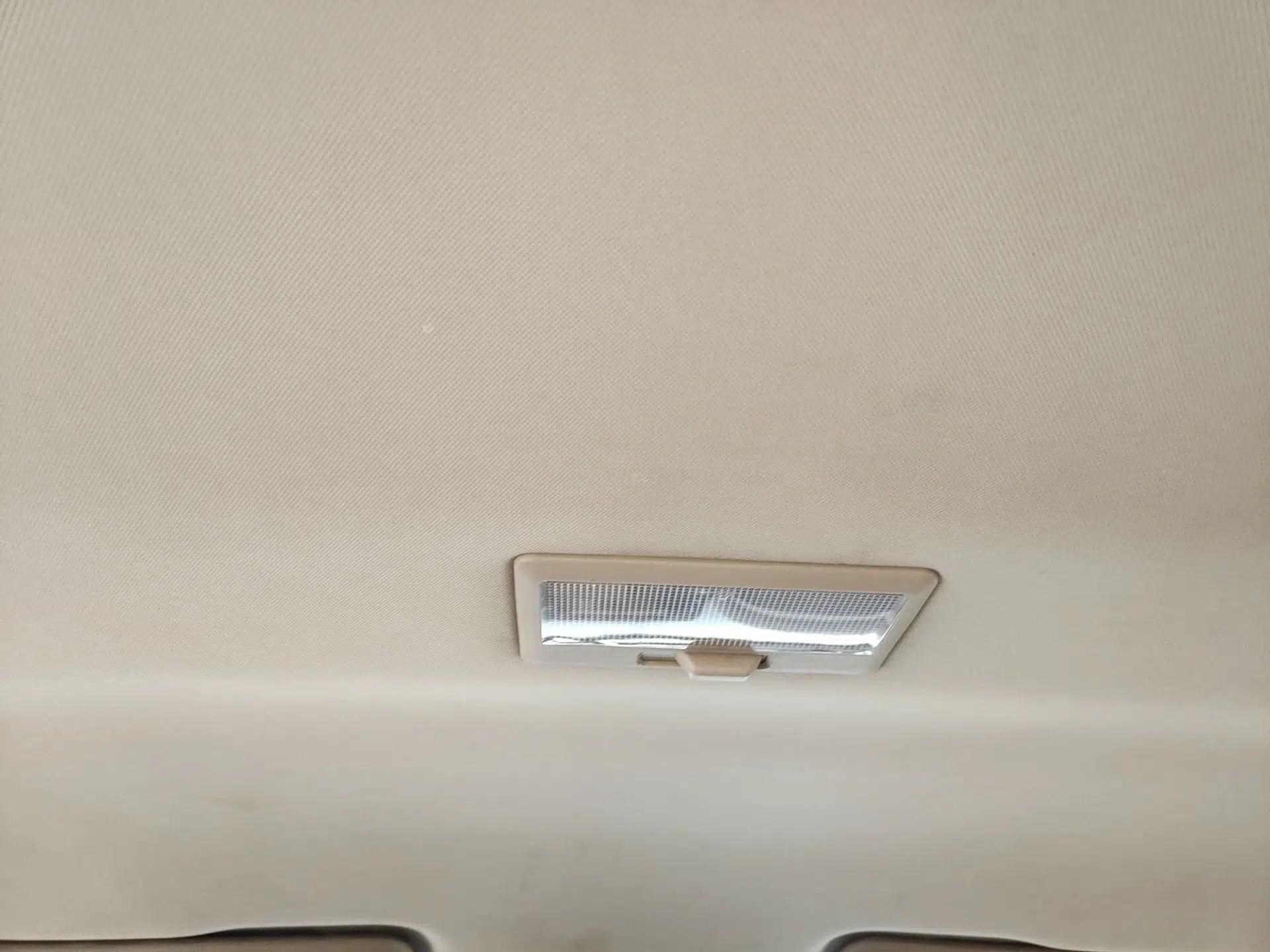 Suzuki Alivio 2015 1.6L Manual Comfort Model — миниатюра 19