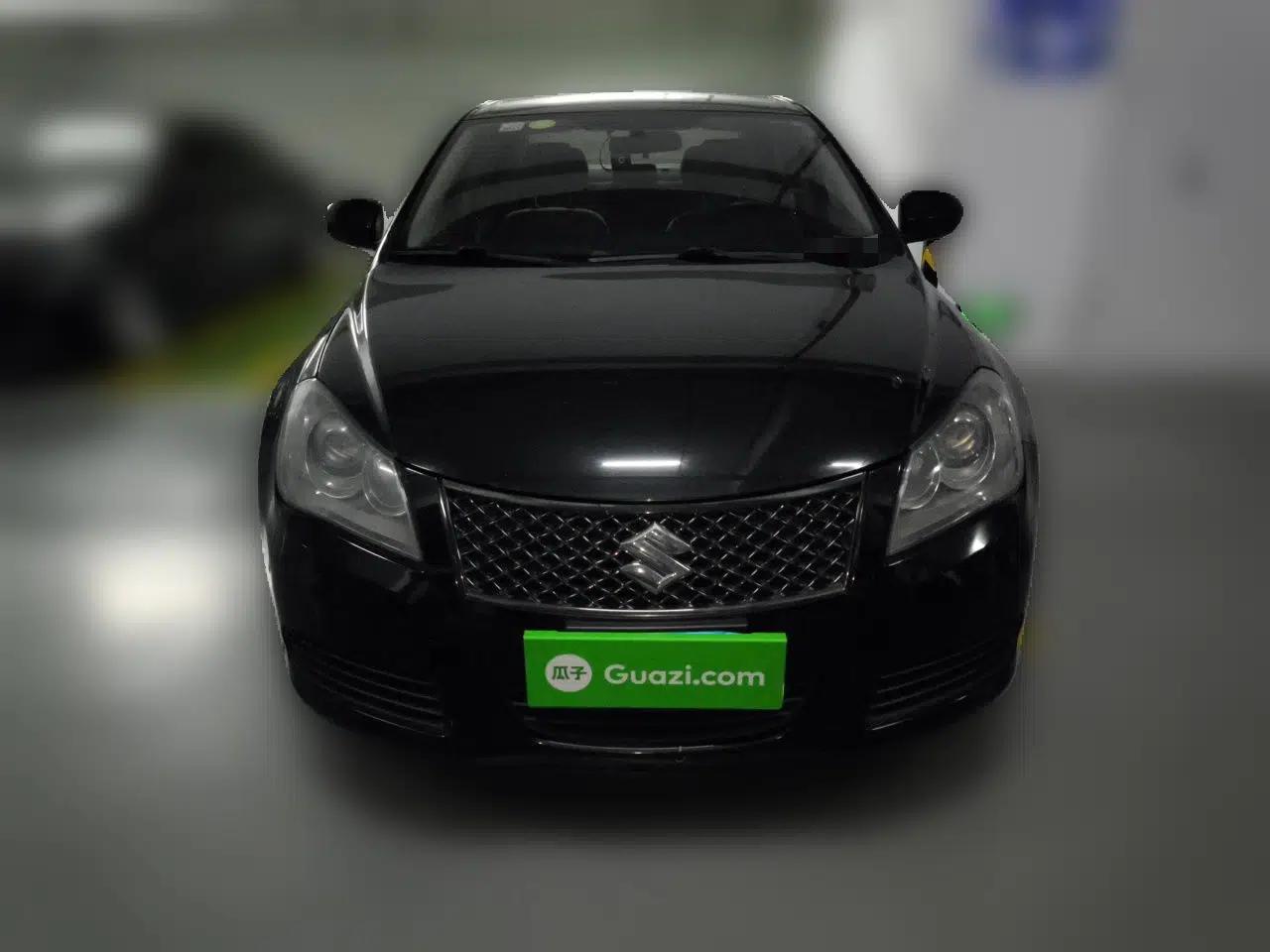 Suzuki Kizashi 2011 2.4L Two-Wheel Drive CVT Standard Edition — миниатюра 2