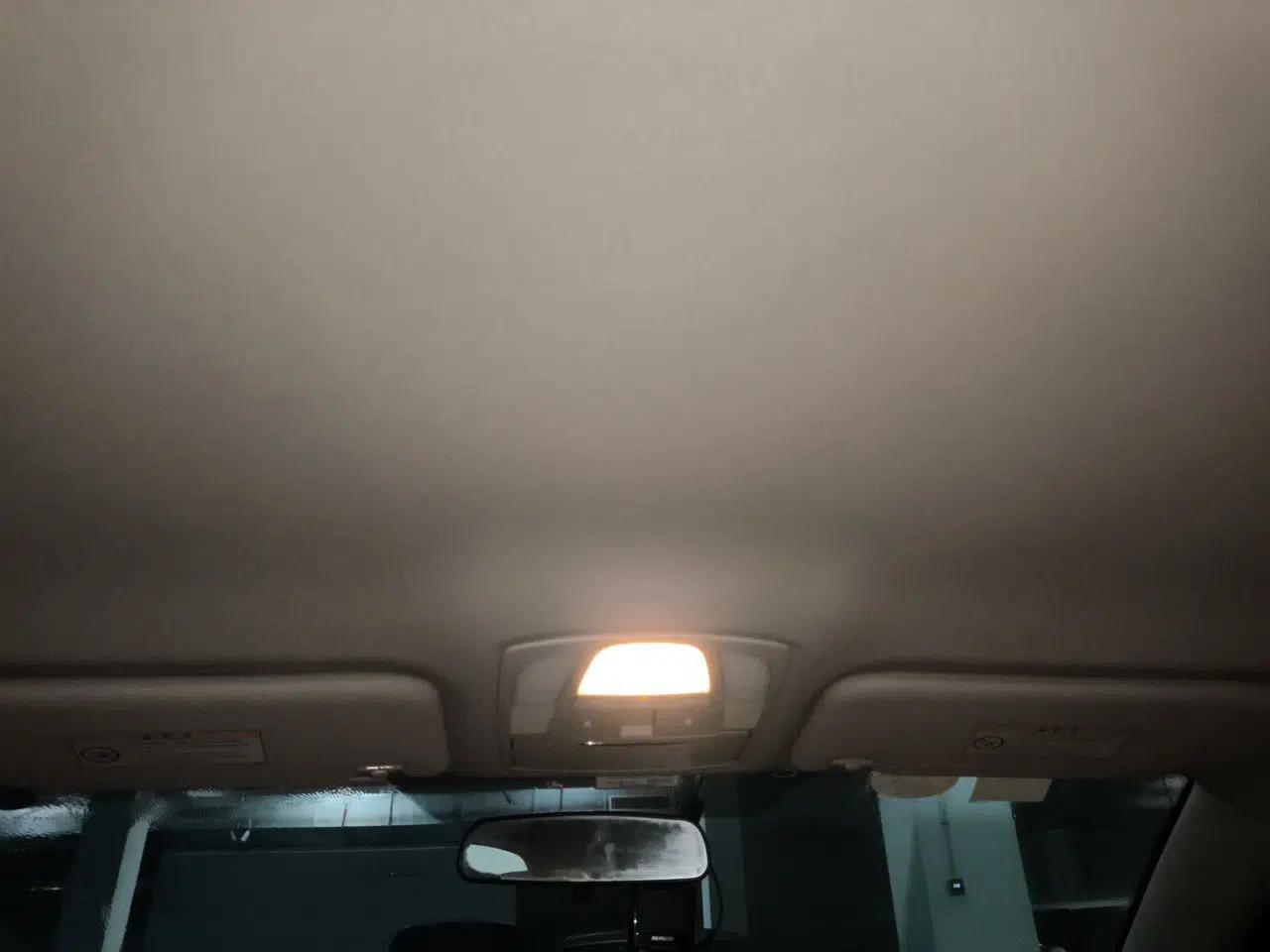 Suzuki Kizashi 2011 2.4L Two-Wheel Drive CVT Standard Edition — миниатюра 19