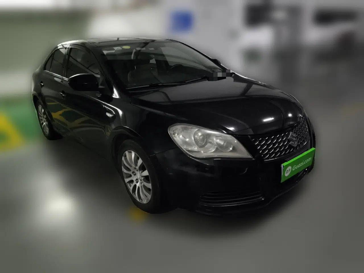 Suzuki Kizashi 2011 2.4L Two-Wheel Drive CVT Standard Edition — миниатюра 3