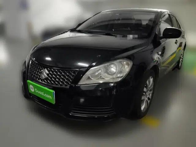 Suzuki Kizashi 2011 2.4L Two-Wheel Drive CVT Standard Edition