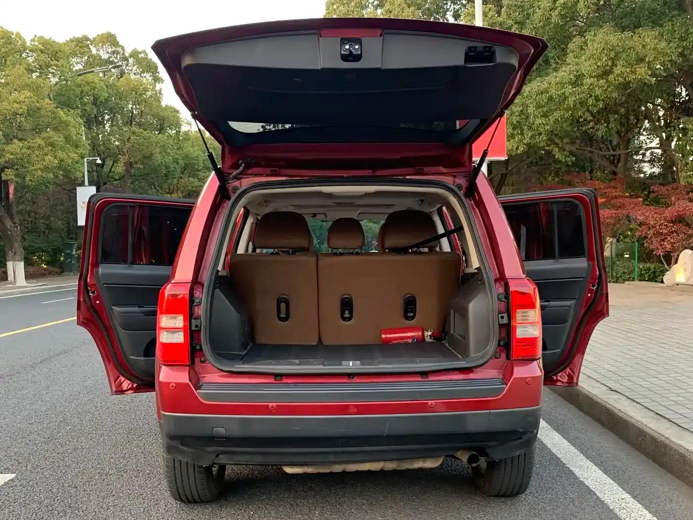 2013 Jeep Compass 2.4 Sport — миниатюра 15