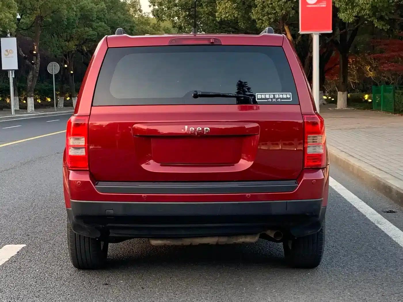 2013 Jeep Compass 2.4 Sport — миниатюра 4