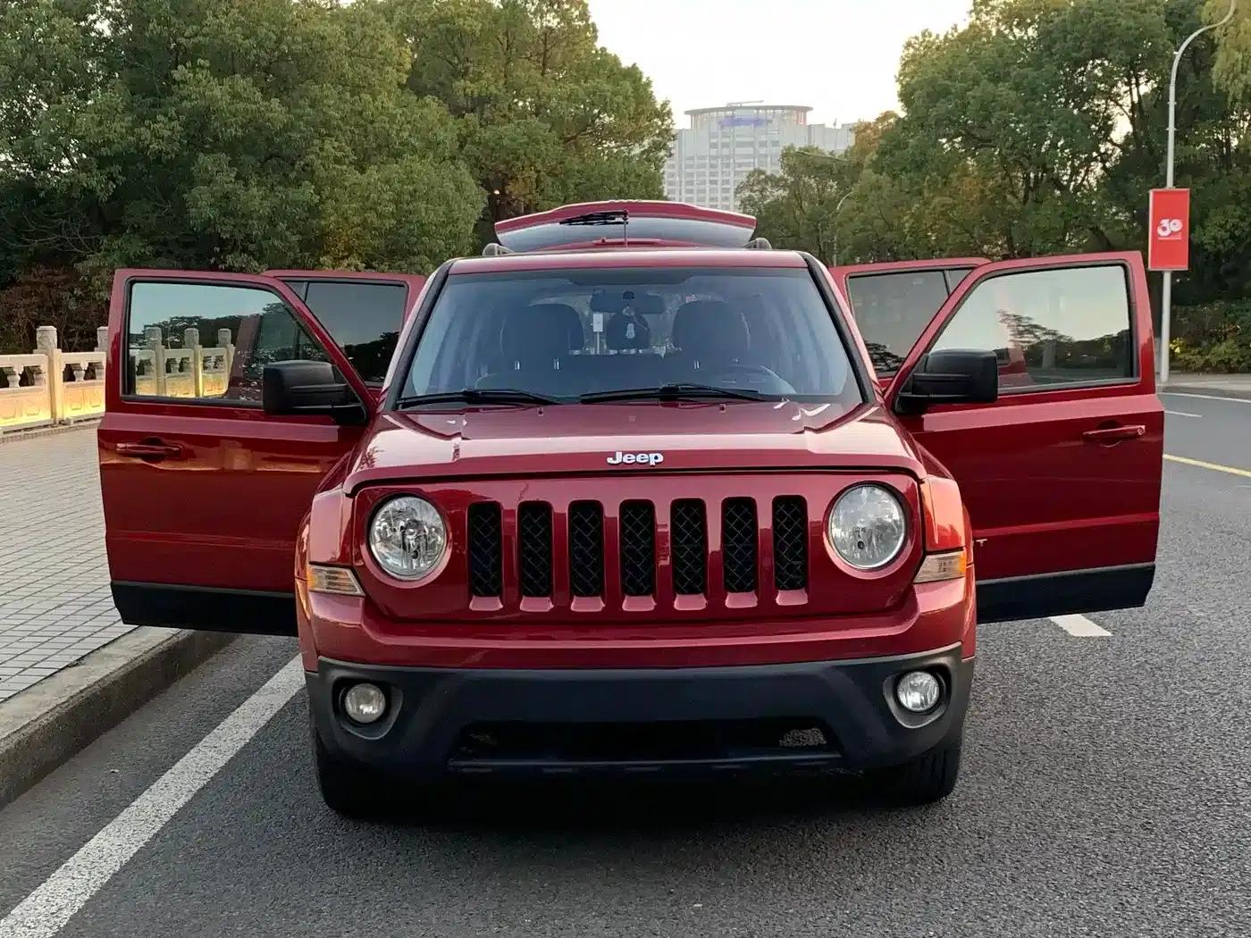 2013 Jeep Compass 2.4 Sport — миниатюра 7