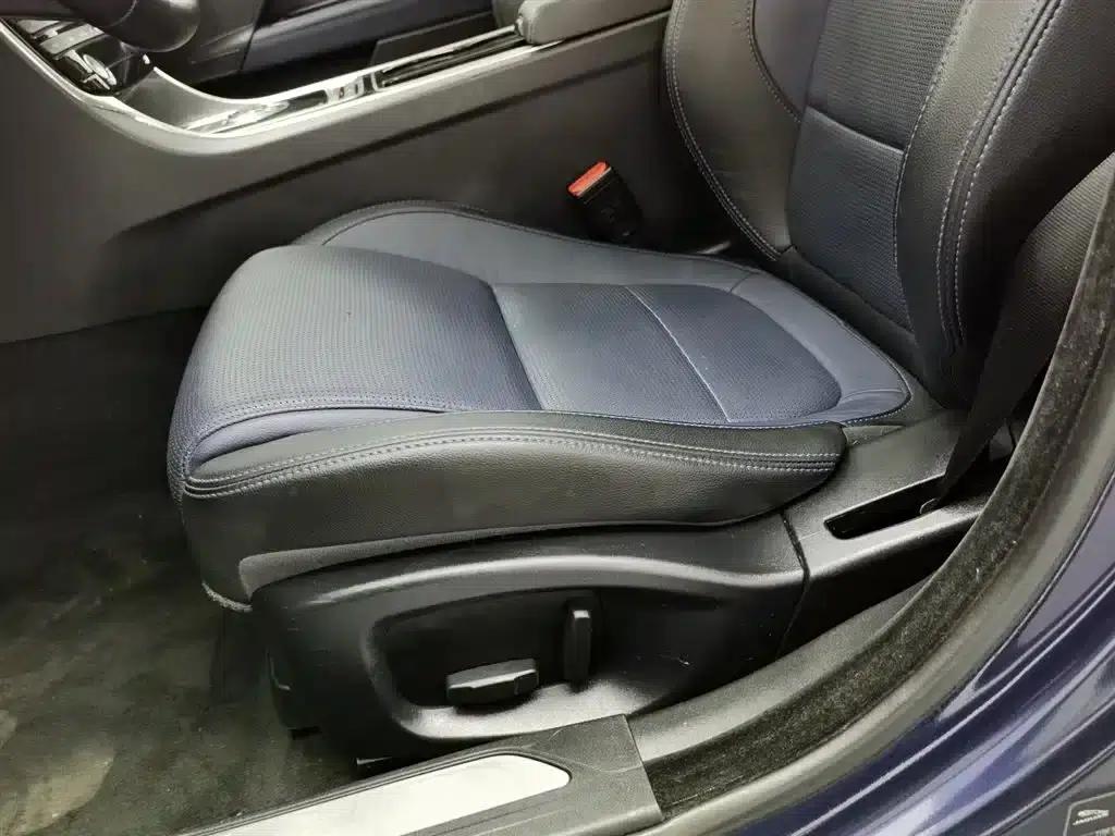 2017 Jaguar XE 2.0T 240PS R-Sport — миниатюра 20