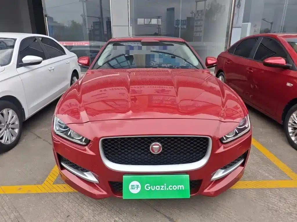Jaguar XE 2015 2.0T 200PS R-Sport — миниатюра 3