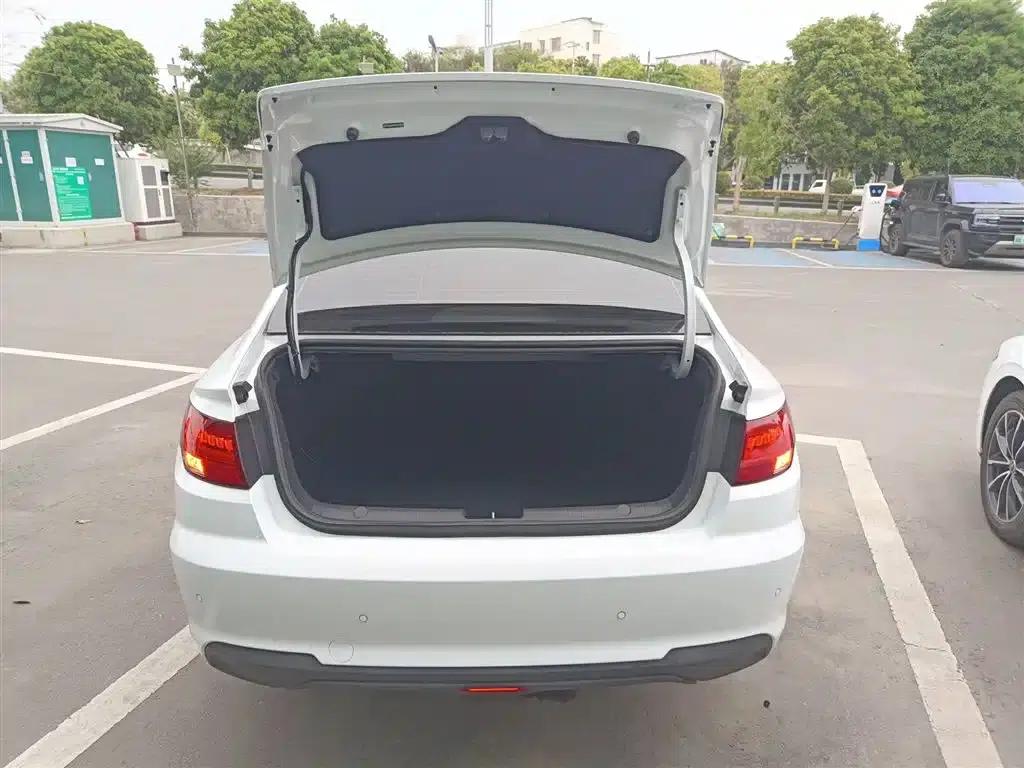 Geely Emgrand EV Pro 2022 Online Edition (Lithium Iron Phosphate) — миниатюра 15