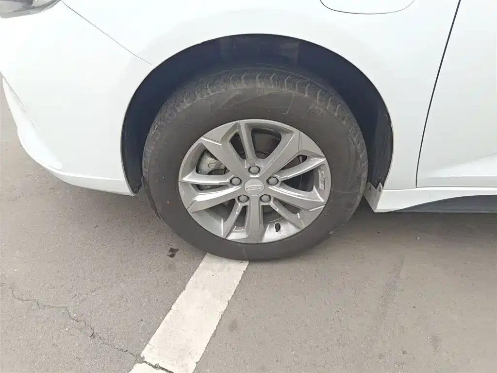 Geely Emgrand EV Pro 2022 Online Edition (Lithium Iron Phosphate) — миниатюра 25