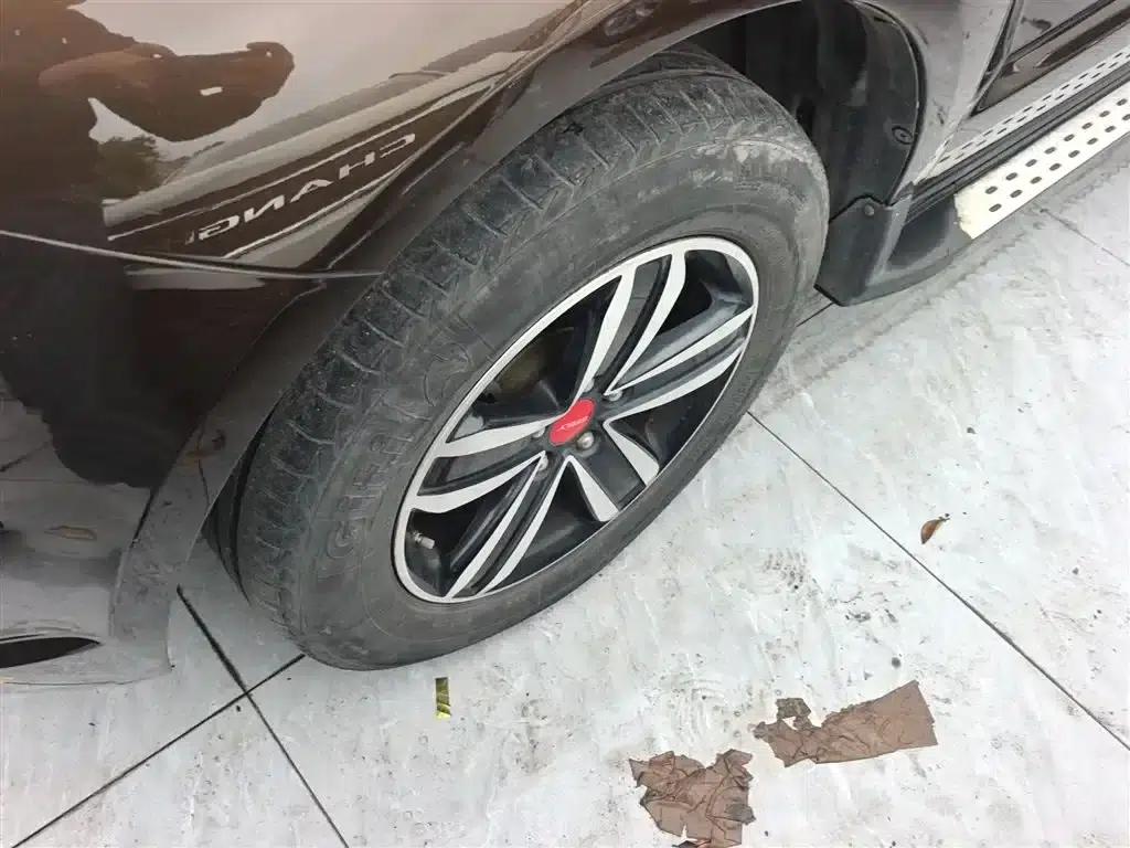 Geely GX7 2015 Sport Edition 2.0L Automatic Premium — миниатюра 23