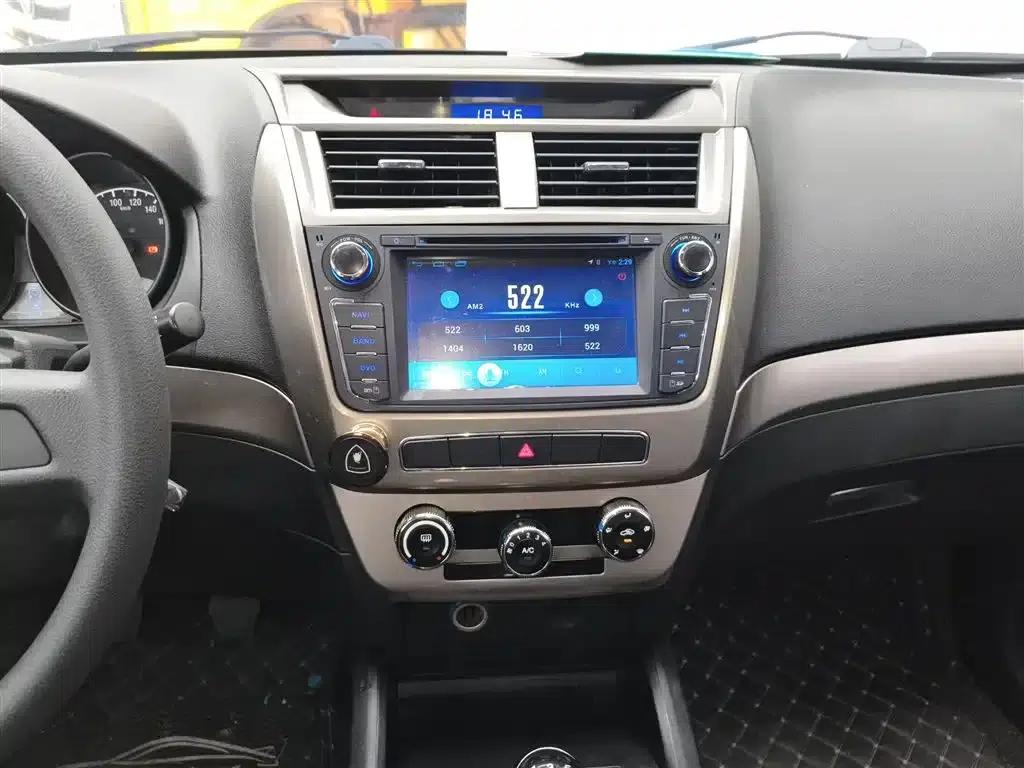 Geely GX7 2015 Classic Edition 1.8L Manual Elite (National V Emission Standard) — миниатюра 13