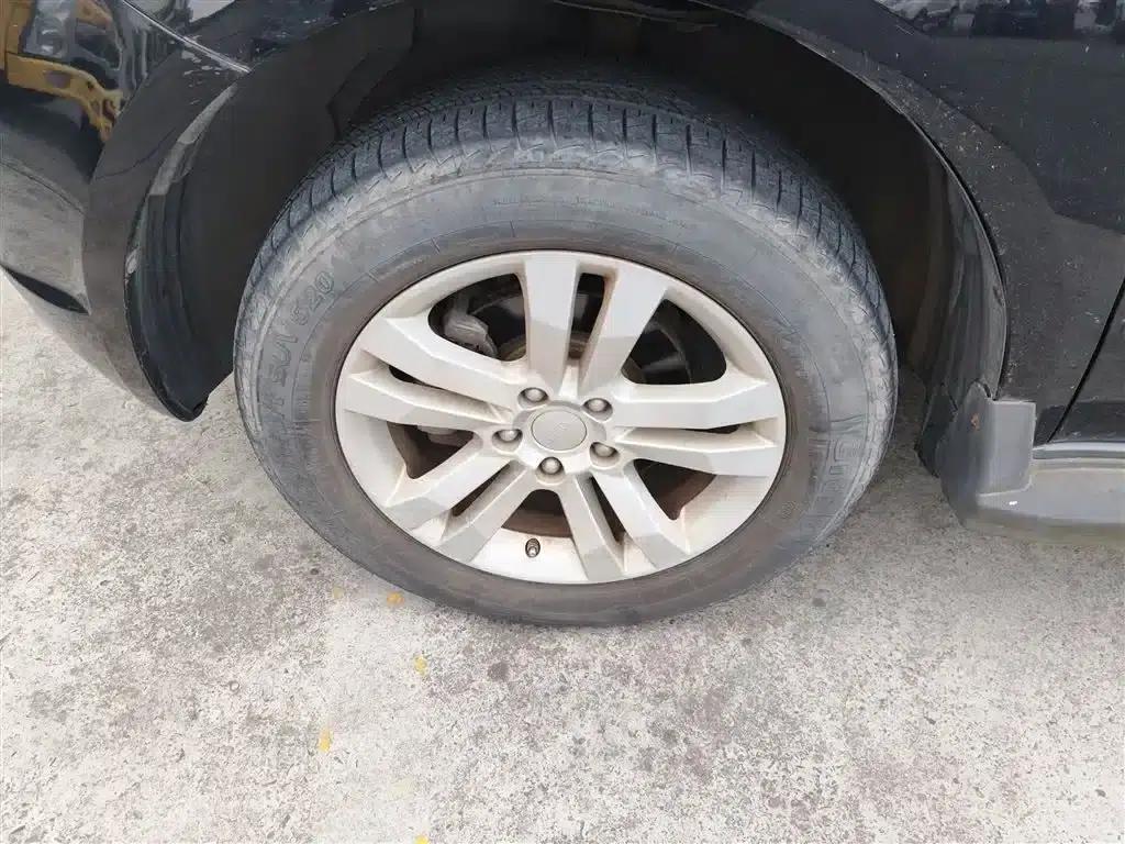 Geely GX7 2015 Classic Edition 1.8L Manual Elite (National V Emission Standard) — миниатюра 23