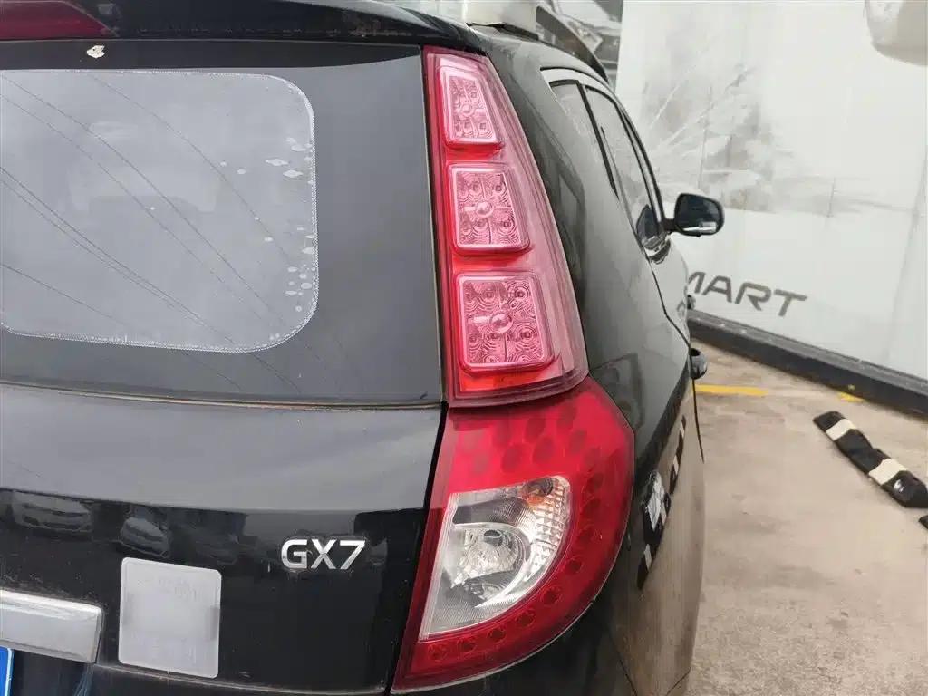 Geely GX7 2015 Classic Edition 1.8L Manual Elite (National V Emission Standard) — миниатюра 8