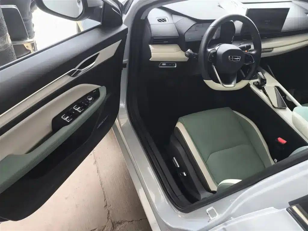 Geely Emgrand L HiP 2022 1.5TD-DHT Pro 100KM Super — миниатюра 16
