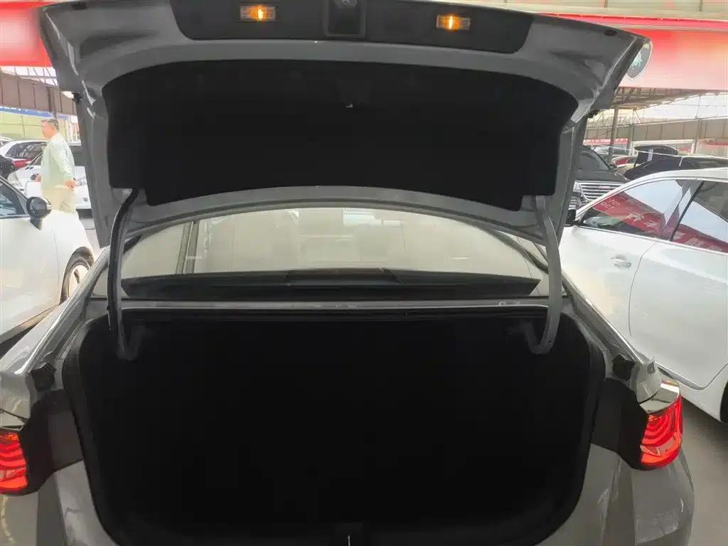 Geely Emgrand L HiP 2022 1.5TD-DHT Pro 100KM Super — миниатюра 19