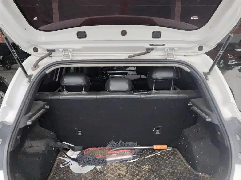 Refine S2 2015 1.5L Manual Deluxe Smart Edition — миниатюра 15