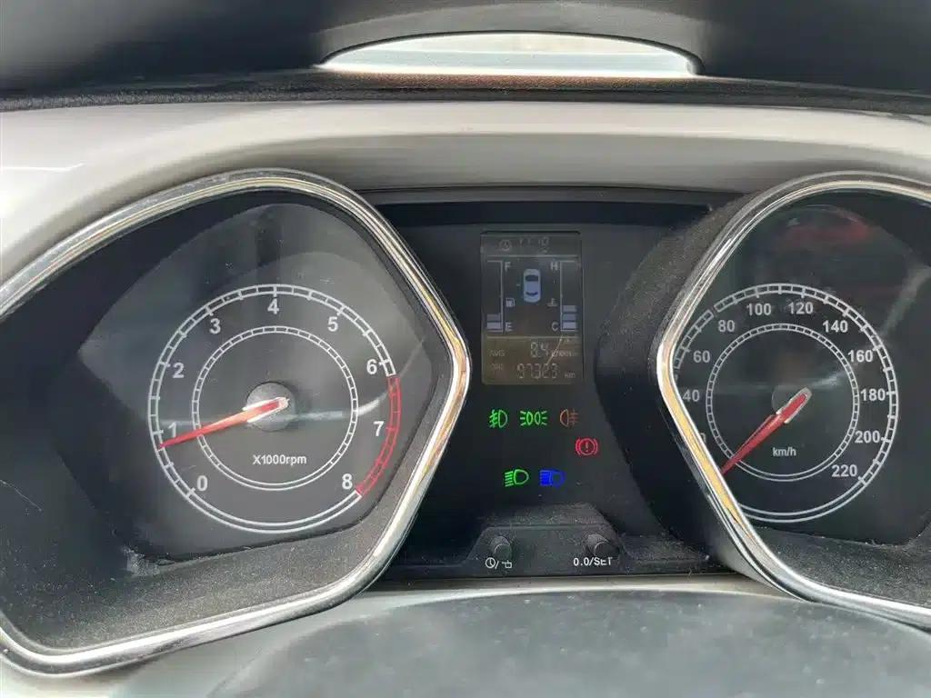 Refine S2 2015 1.5L Manual Deluxe Edition — миниатюра 12