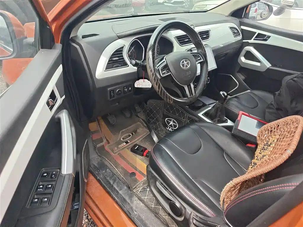 Refine S2 2015 1.5L Manual Deluxe Edition — миниатюра 16
