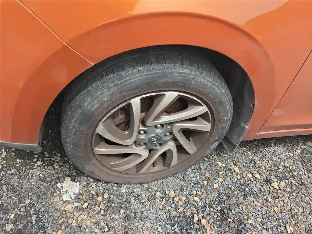 Refine S2 2015 1.5L Manual Deluxe Edition — миниатюра 23