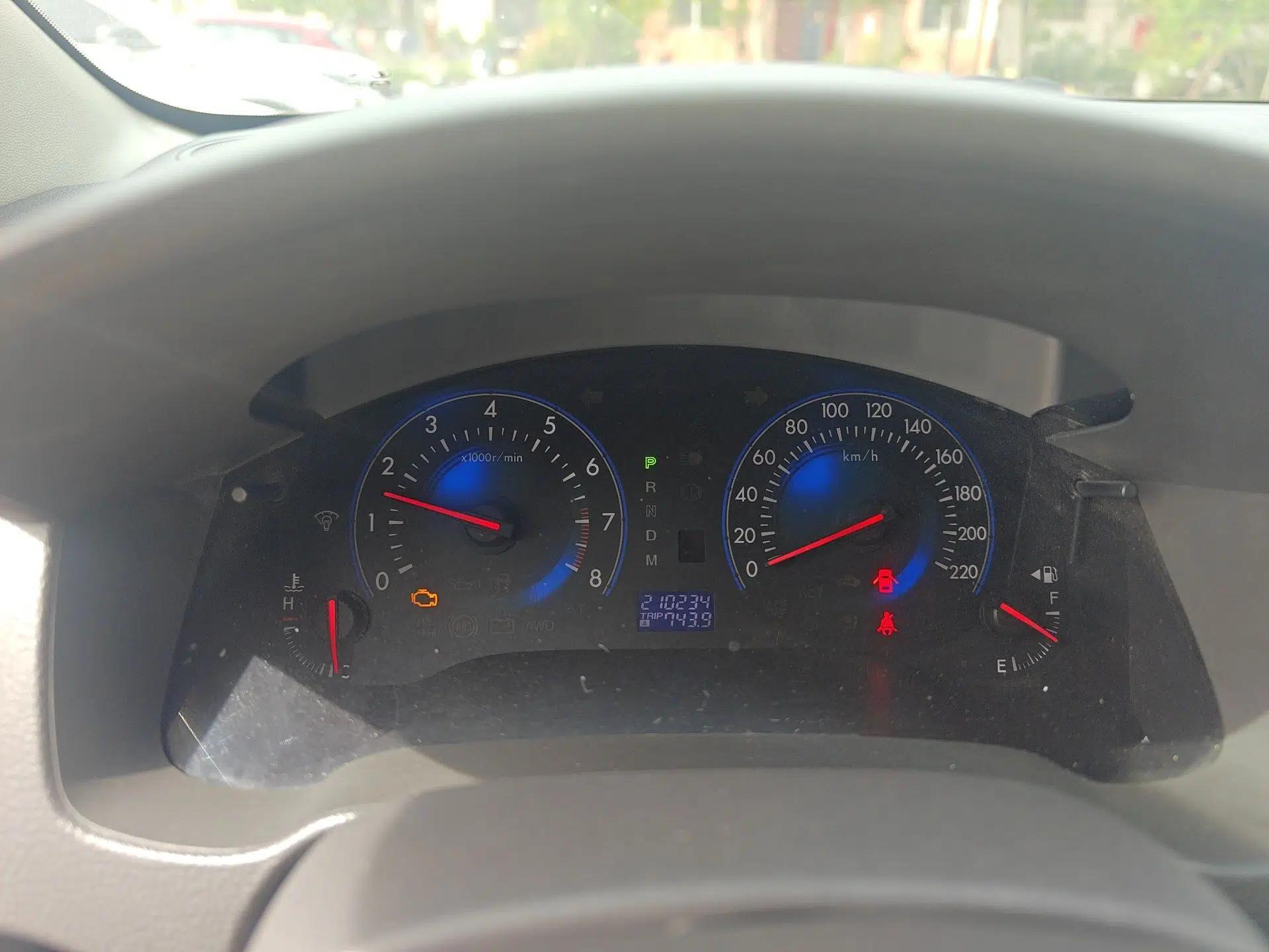 Mazda 8 2011 2.3L Deluxe Edition — миниатюра 12