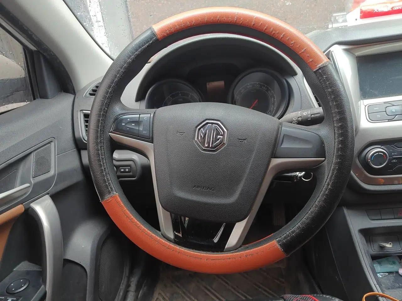 MG GT 2016 1.5L Manual Value-Added Luxury Edition — миниатюра 11