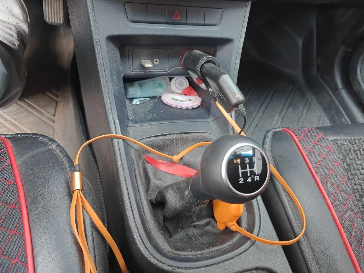 MG GT 2016 1.5L Manual Value-Added Luxury Edition — миниатюра 15