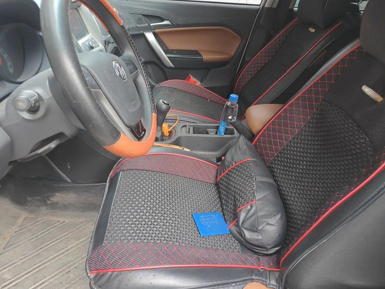 MG GT 2016 1.5L Manual Value-Added Luxury Edition — миниатюра 16