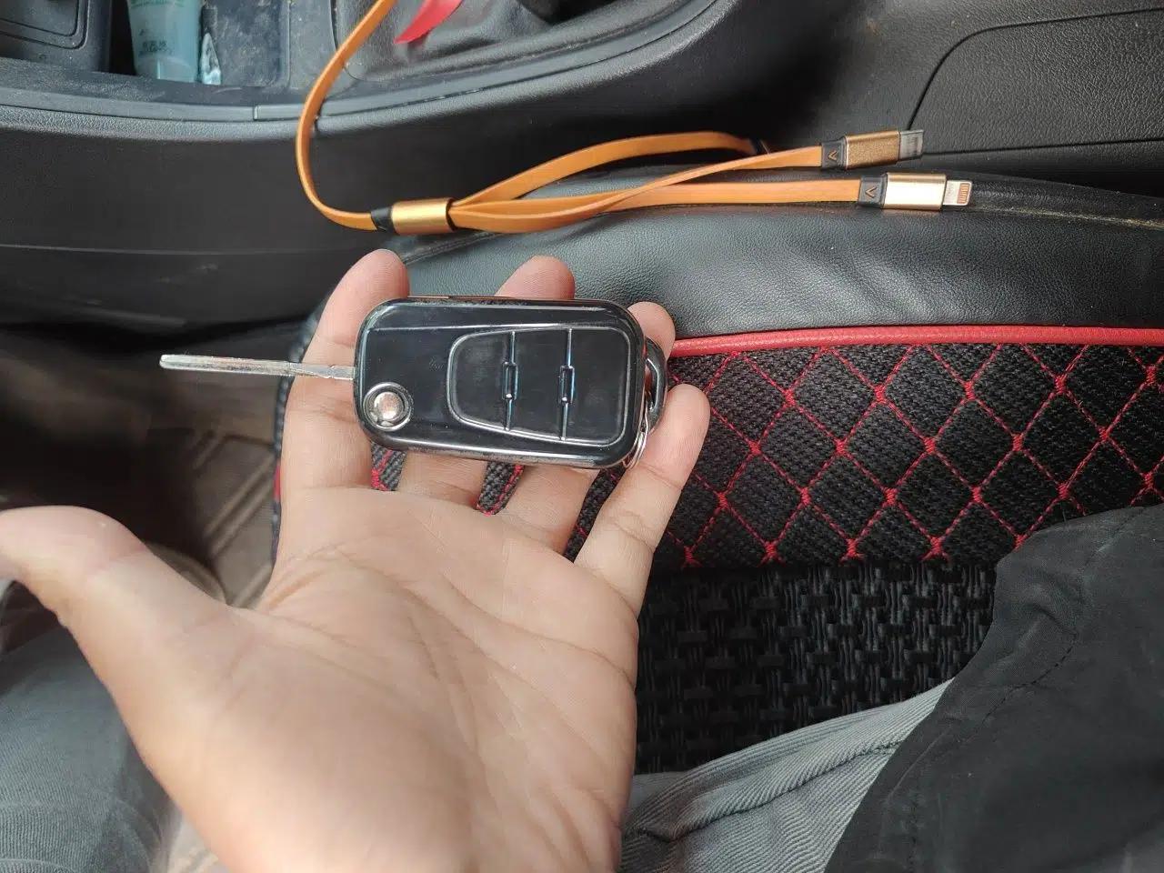MG GT 2016 1.5L Manual Value-Added Luxury Edition — миниатюра 9