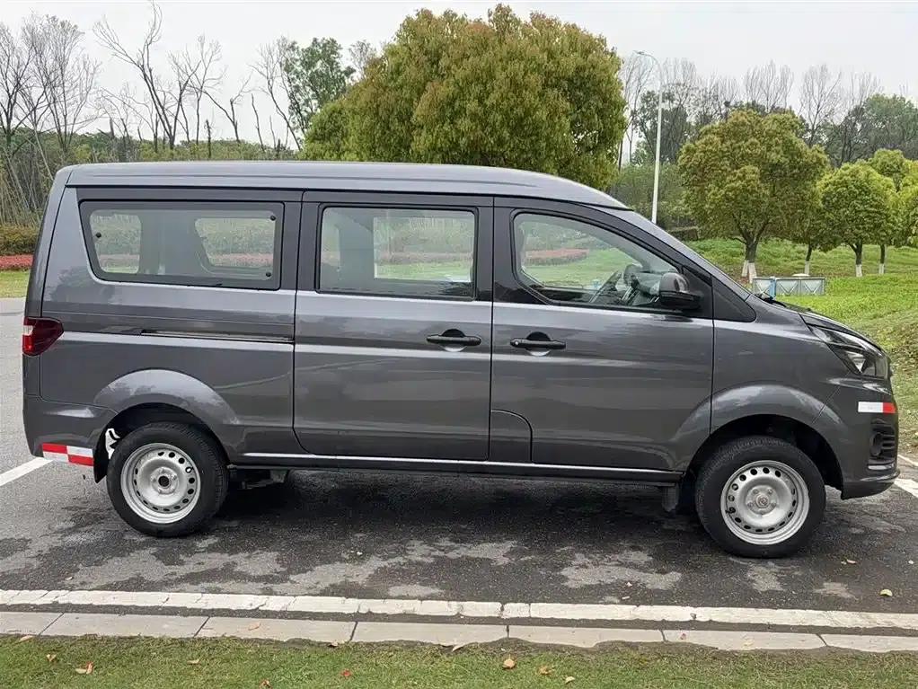 Jinhaishi M Classic 2024 Model 1.5L Engineering Bus (5 Seats) — миниатюра 4