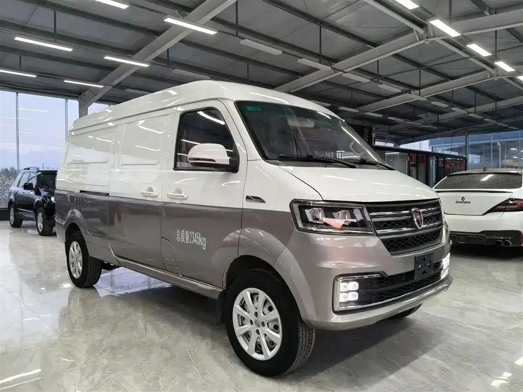 New Hiace S 2023 1.5L Wealth Edition Van (2/5 Seats, No Air Conditioning) SWC15M — миниатюра 22