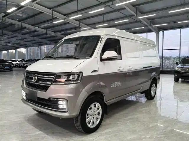New Hiace S 2023 1.5L Wealth Edition Van (2/5 Seats, No Air Conditioning) SWC15M