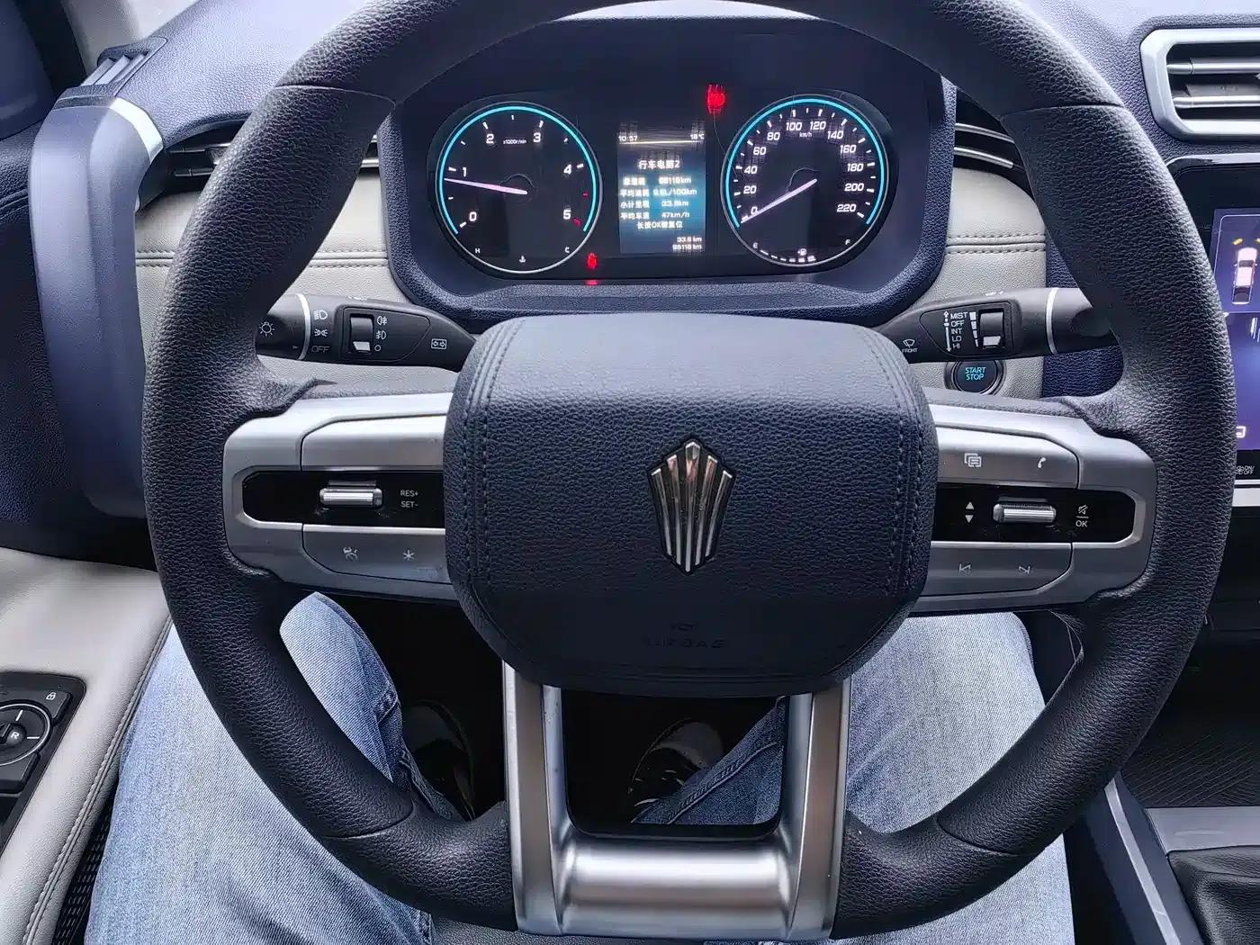 Dadao 2023 All-Rounder 2.3T Gasoline Manual 2WD Standard Wheelbase Comfort Edition — миниатюра 12