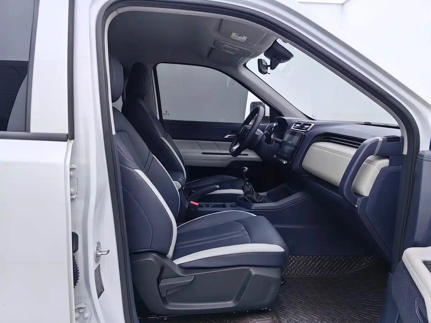 Dadao 2023 All-Rounder 2.3T Gasoline Manual 2WD Standard Wheelbase Comfort Edition — миниатюра 10