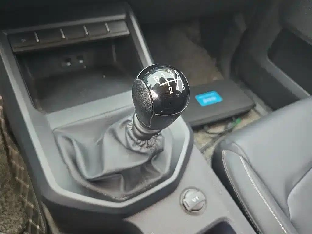 Dadao 2023 All-Rounder 2.3T Diesel Manual 2WD Standard Wheelbase Comfort Edition — миниатюра 7