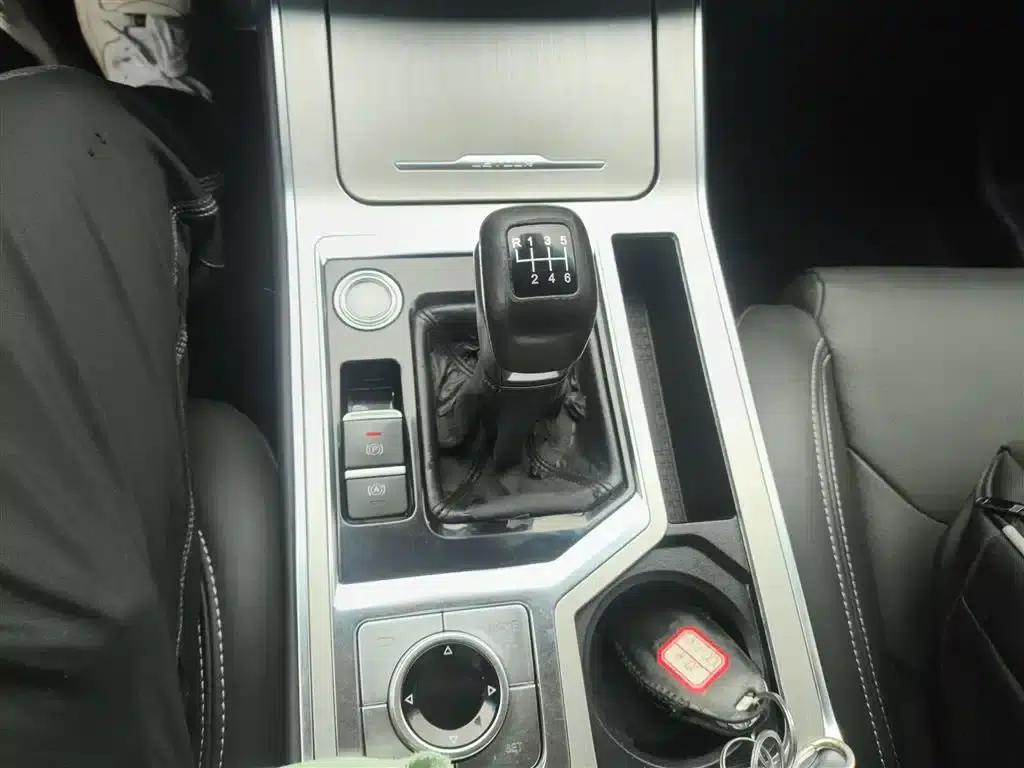 Jetour X70 Coupe 2020 1.5T Manual Cool 6-Seater — миниатюра 14