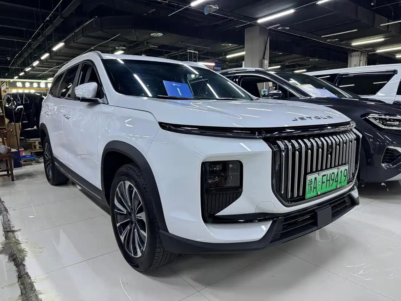 Jetour X90 C-DM 2025 Elite Edition 7-Seater — миниатюра 12