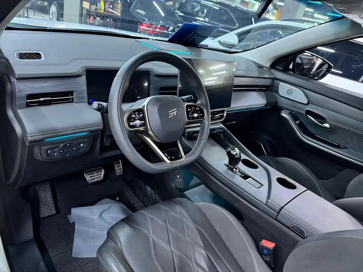 Jetour X90 C-DM 2025 Elite Edition 7-Seater — миниатюра 14