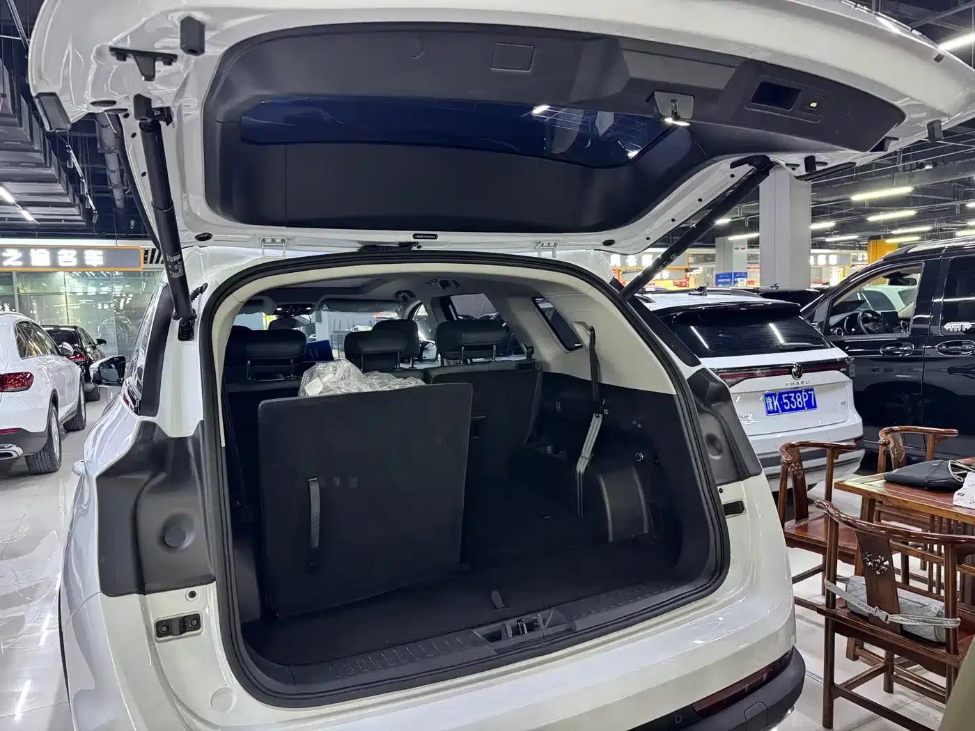 Jetour X90 C-DM 2025 Elite Edition 7-Seater — миниатюра 18