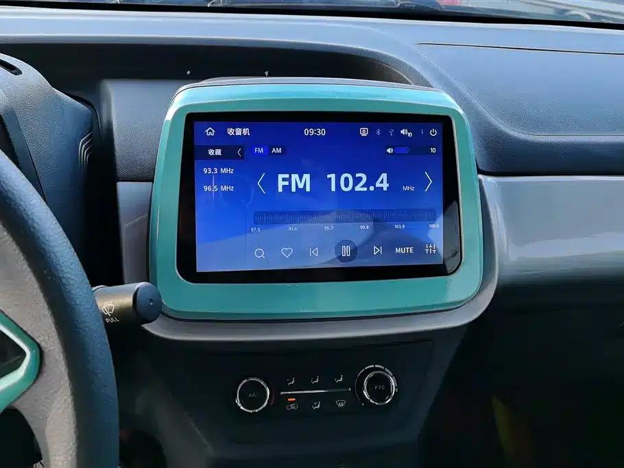 Yizhi EV2 2022 Dynamic Edition — миниатюра 13