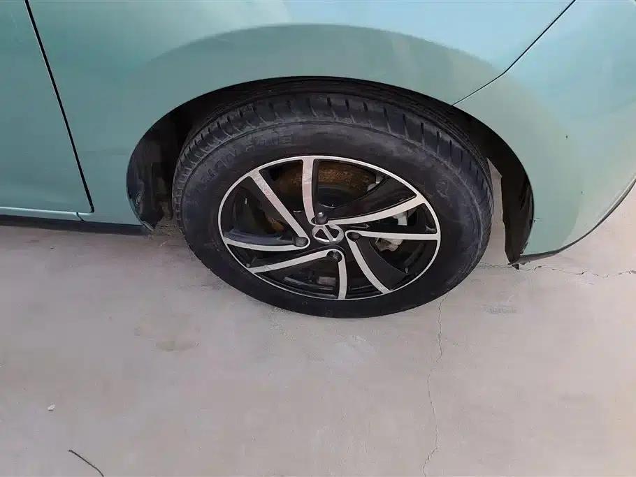 Yizhi EV2 2022 Dynamic Edition — миниатюра 6