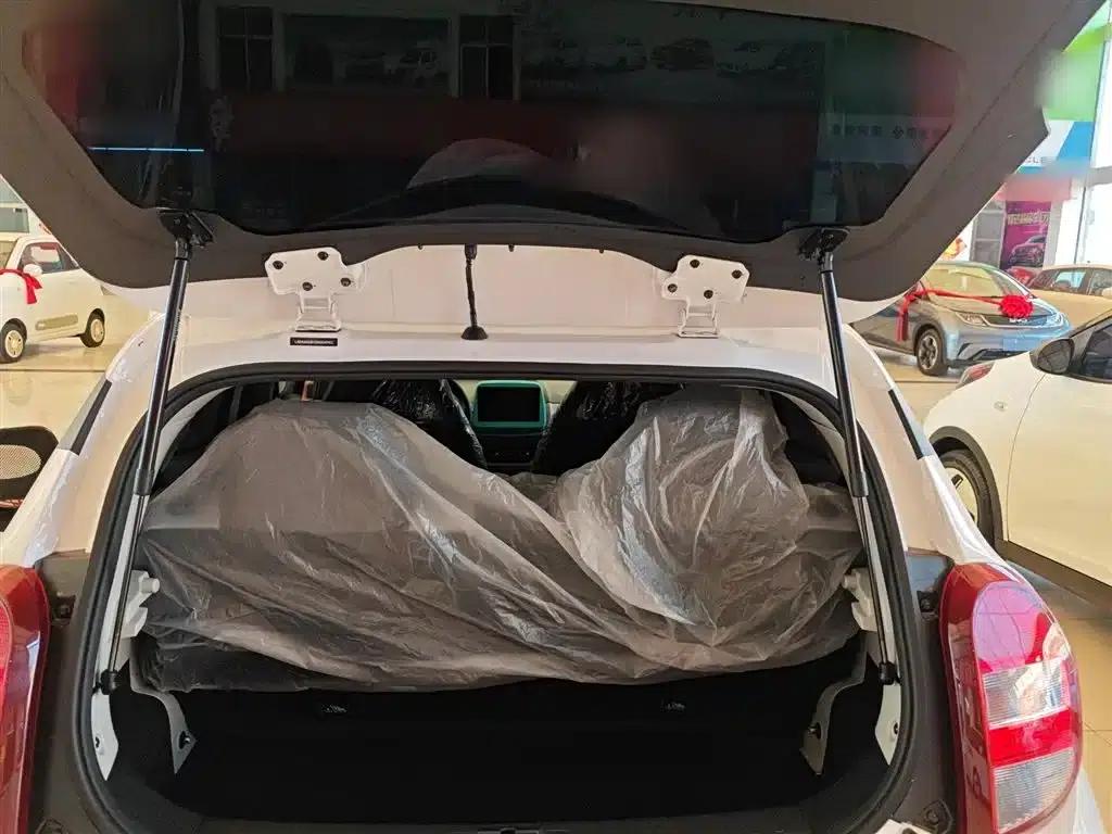 Yizhi EV2 2024 Model 201km Comfort — миниатюра 15