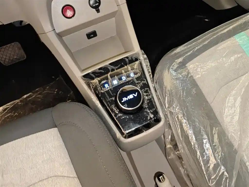 Yizhi EV2 2024 Model 201km Comfort — миниатюра 10