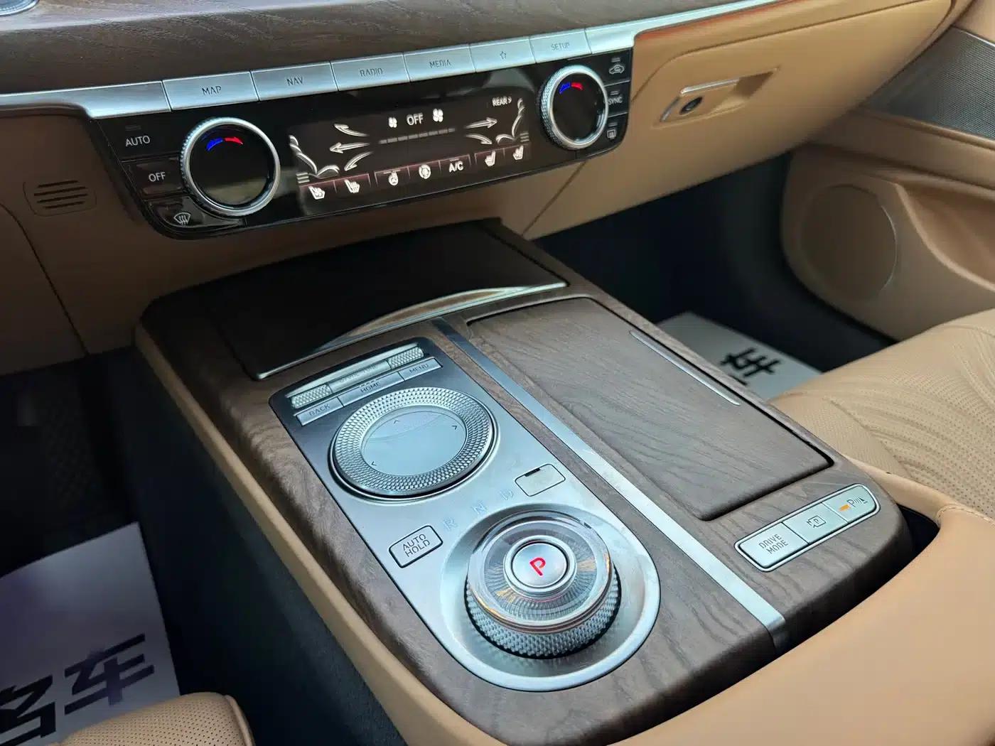 Genesis G80 2021 2.5T Rear-Wheel Drive Flagship Edition — миниатюра 19