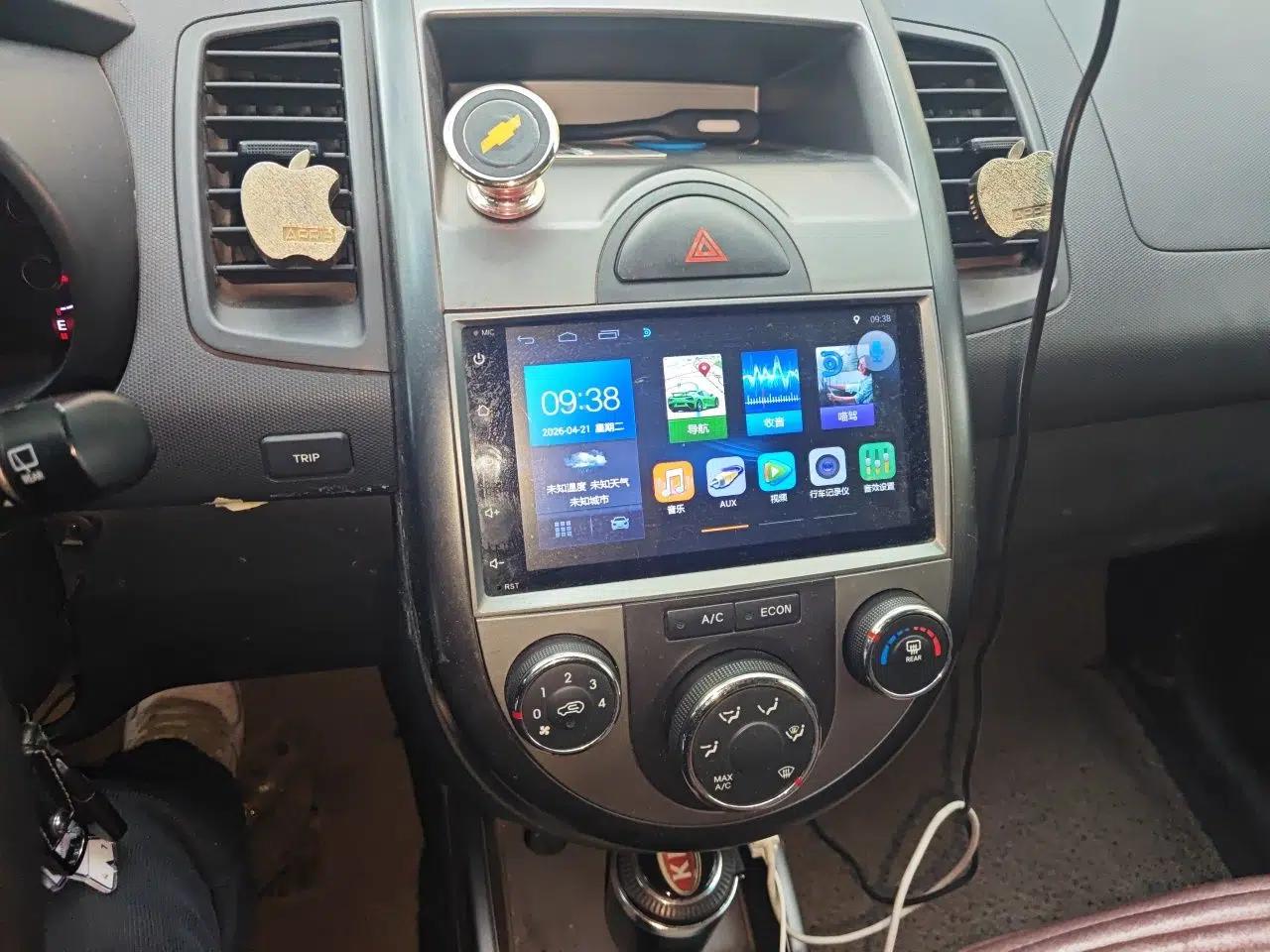 Kia Soul 2010 1.6L MT GL — миниатюра 14