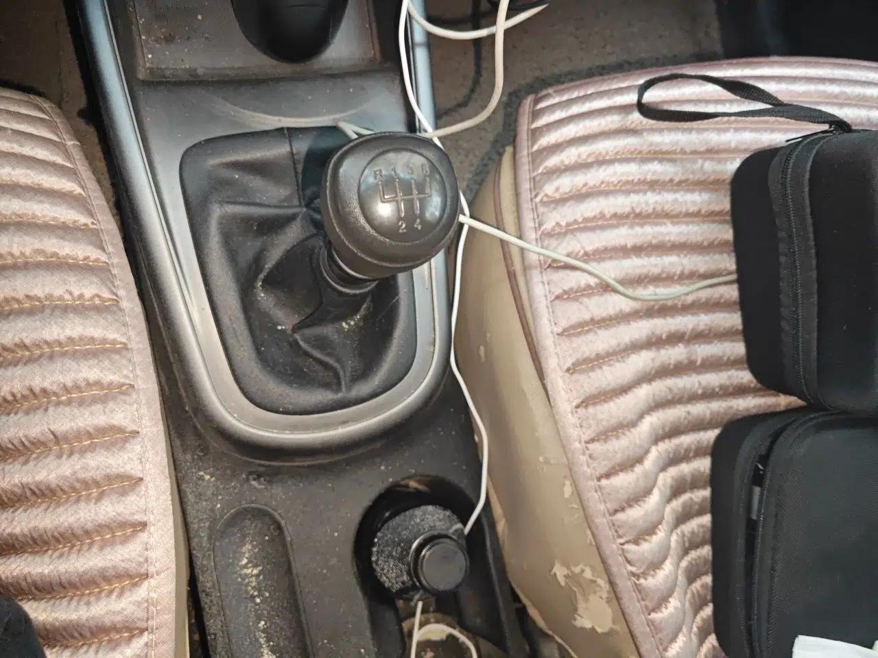Kia Soul 2010 1.6L MT GL — миниатюра 15
