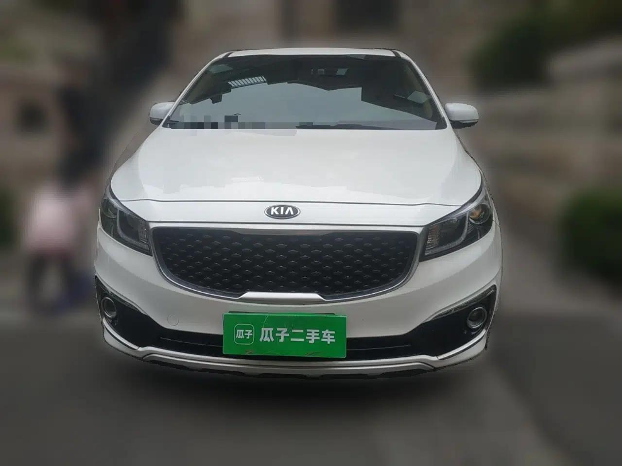 Kia Carnival 2015 3.3 GDI Luxury Edition China V Standard — миниатюра 2