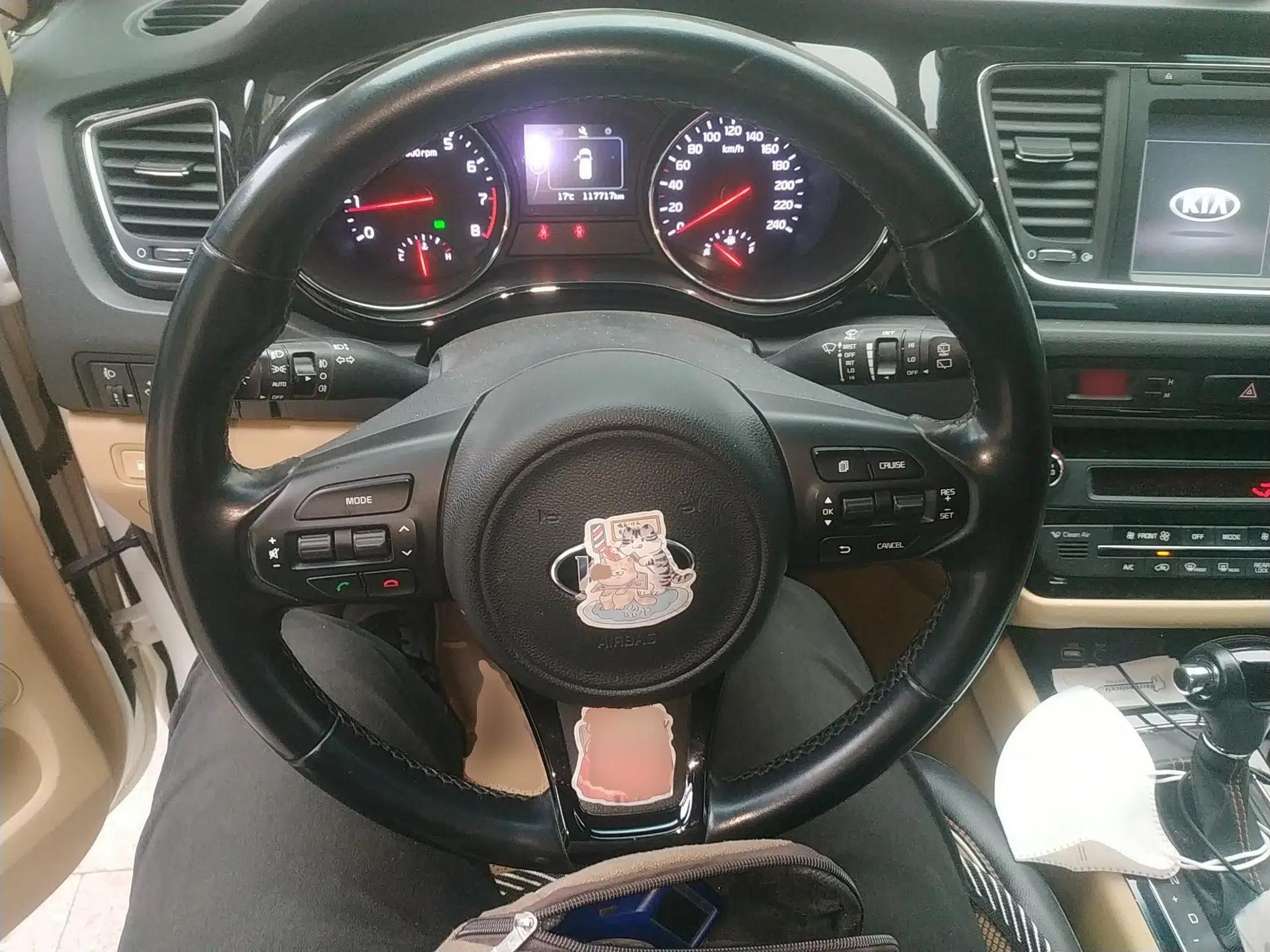 Kia Carnival 2015 3.3 GDI Luxury Edition China V Standard — миниатюра 11
