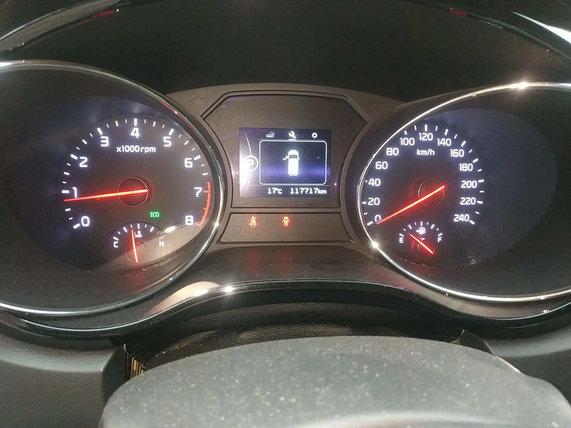 Kia Carnival 2015 3.3 GDI Luxury Edition China V Standard — миниатюра 13