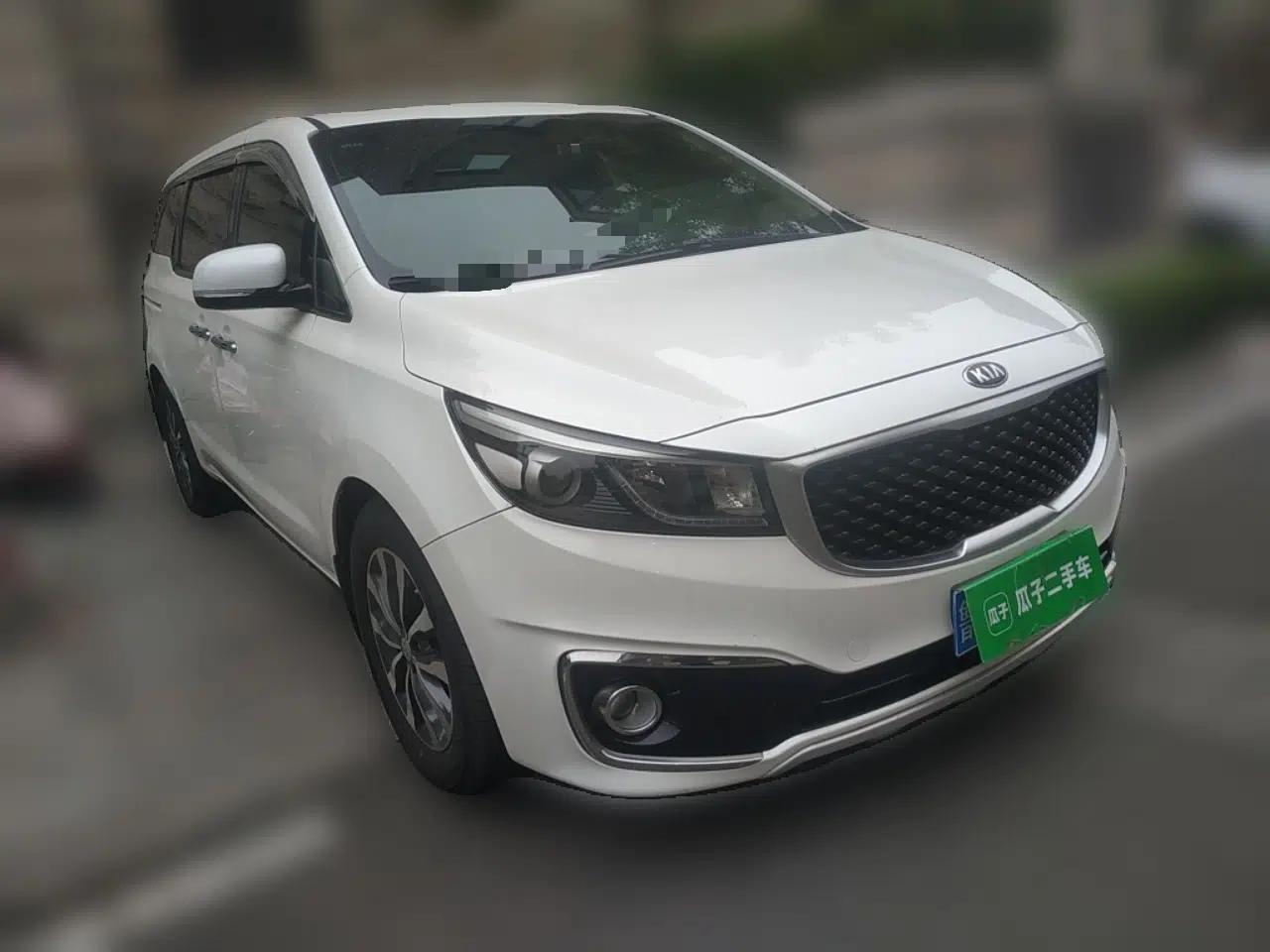 Kia Carnival 2015 3.3 GDI Luxury Edition China V Standard — миниатюра 3