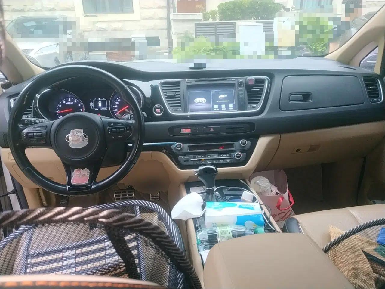 Kia Carnival 2015 3.3 GDI Luxury Edition China V Standard — миниатюра 10