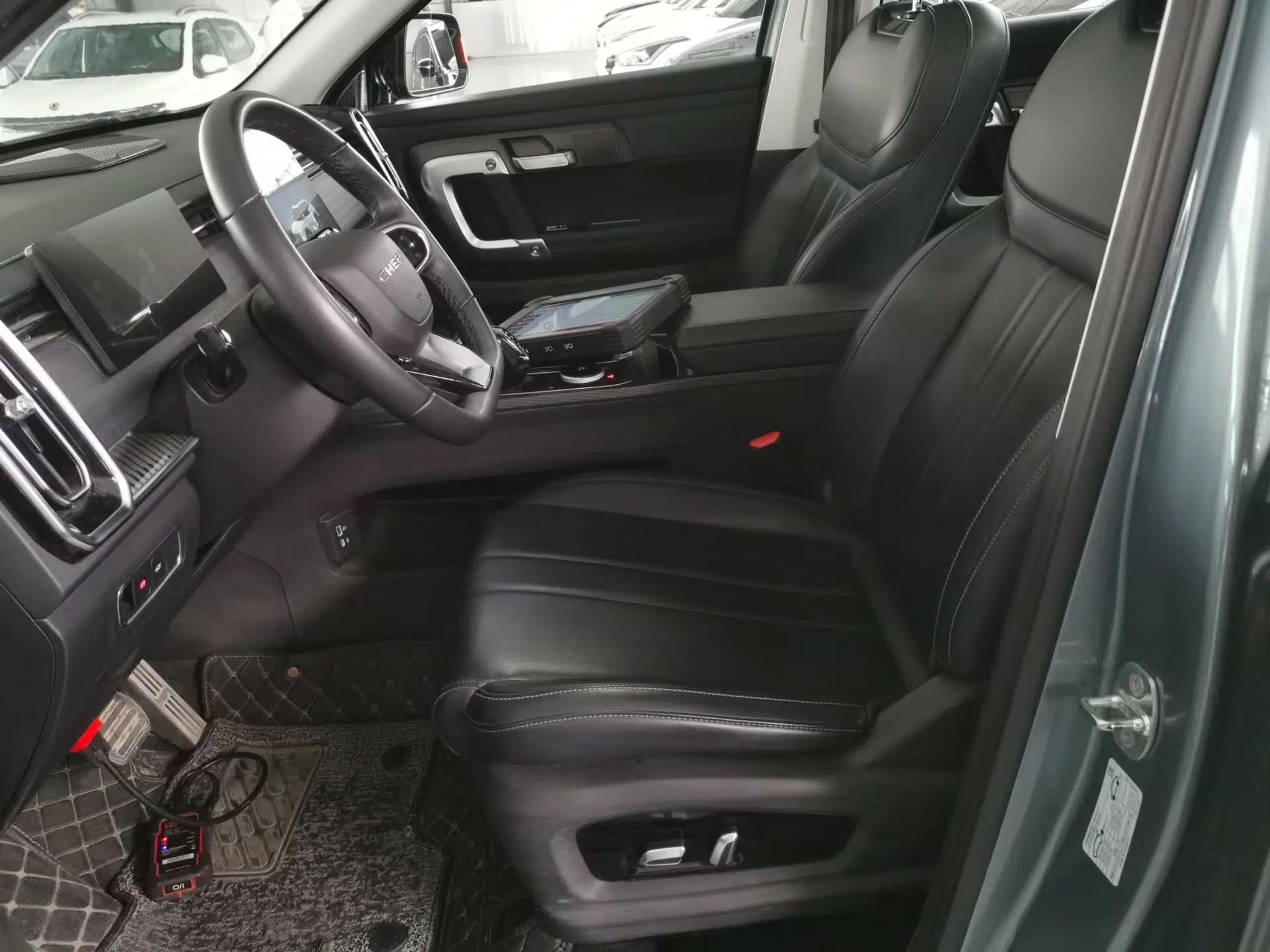 Chery Explore 06 2023 Urban Edition 1.6T Two-Wheel Drive Luxury — миниатюра 17